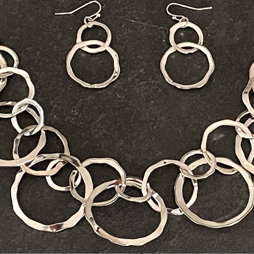 Silver Plated Interlocking Overlayed Hammered Rin… - image 3